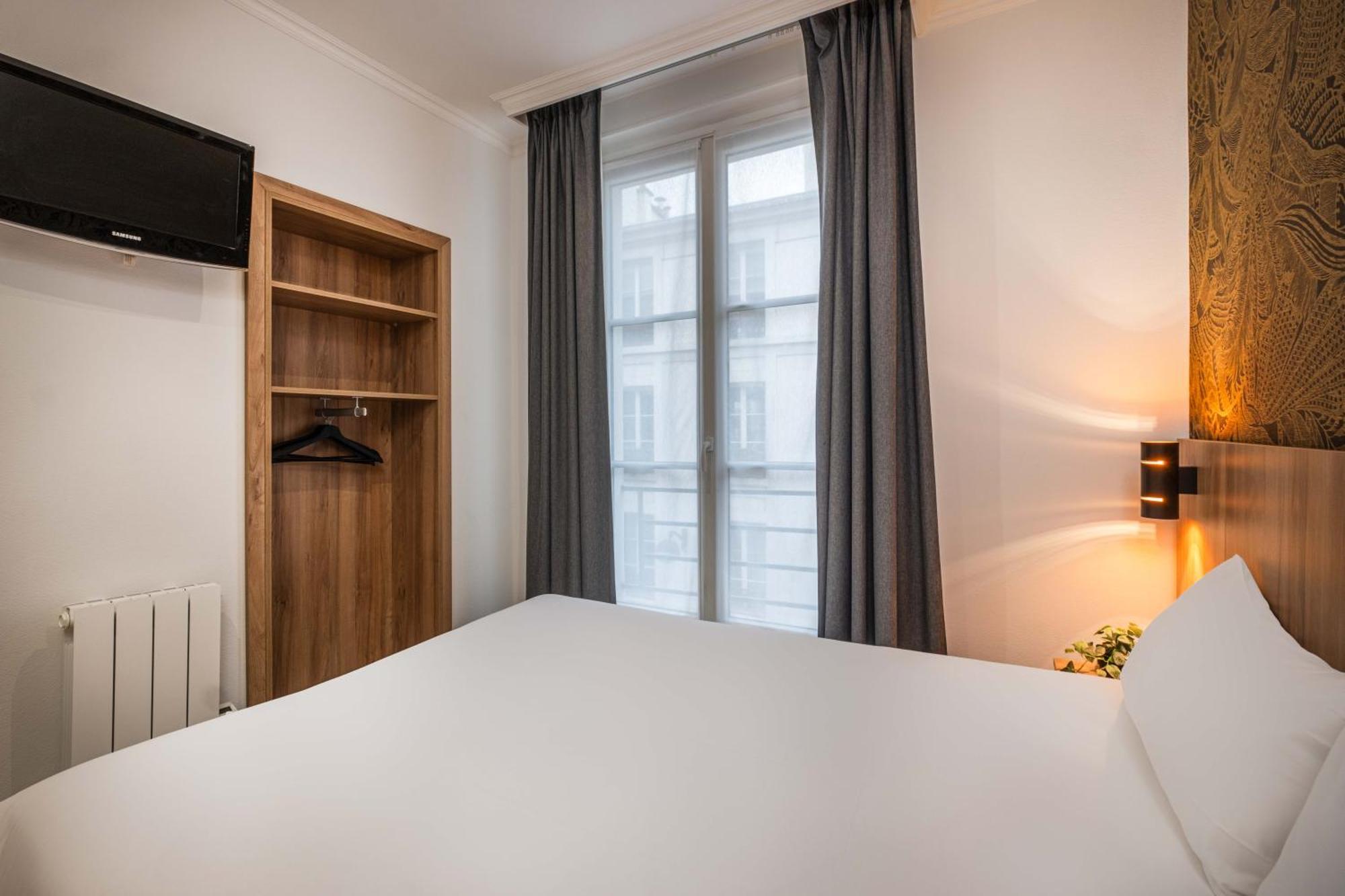 פריז Hotel Daval מראה חיצוני תמונה