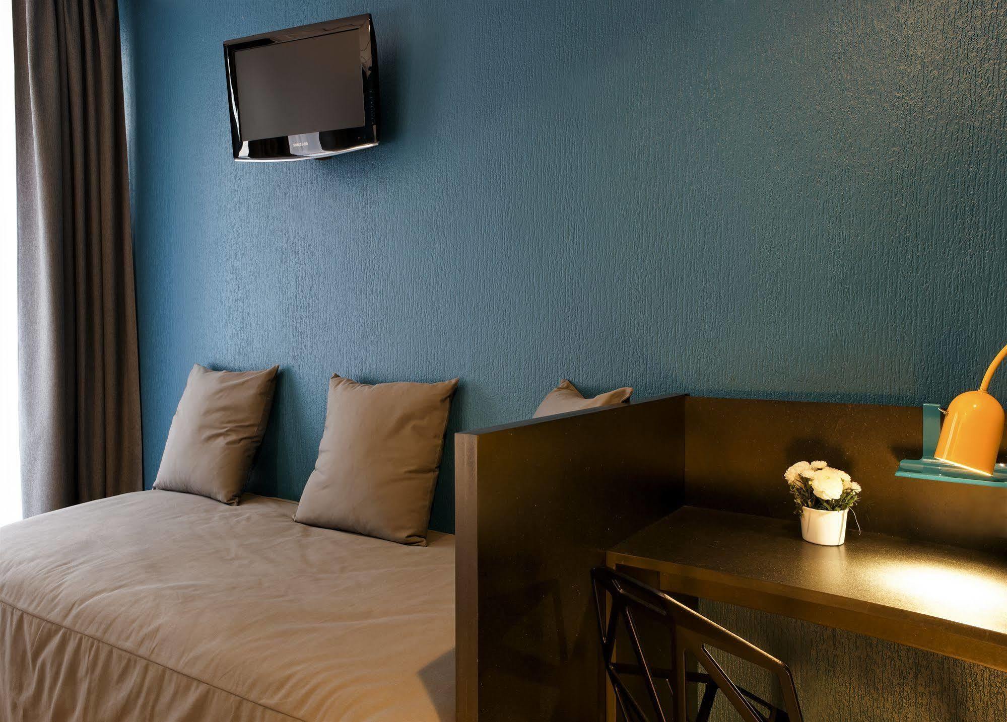 פריז Hotel Daval מראה חיצוני תמונה