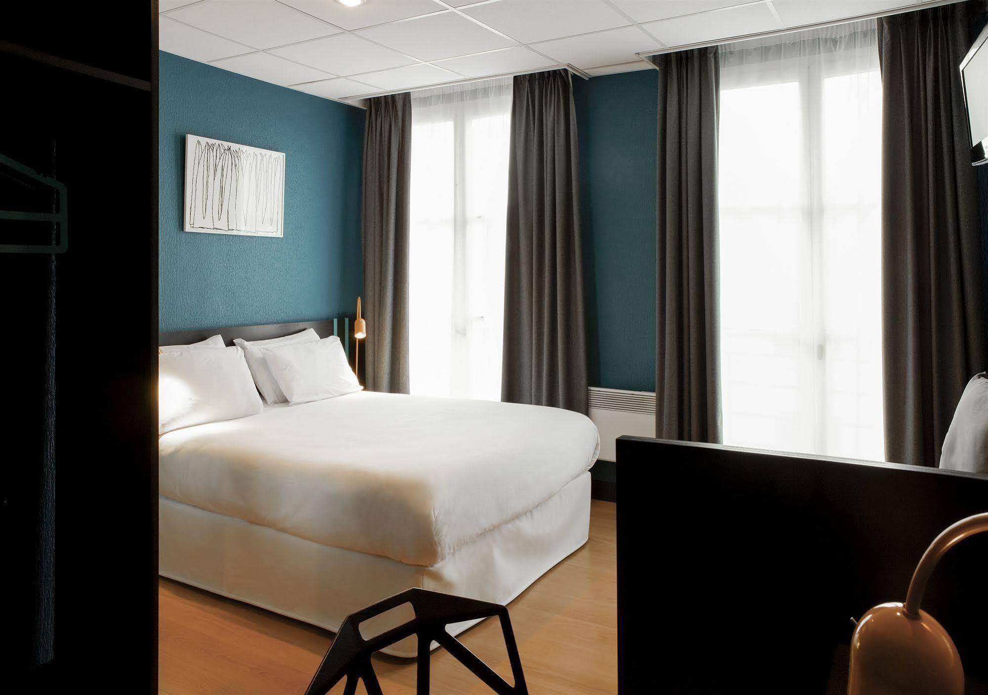 פריז Hotel Daval מראה חיצוני תמונה
